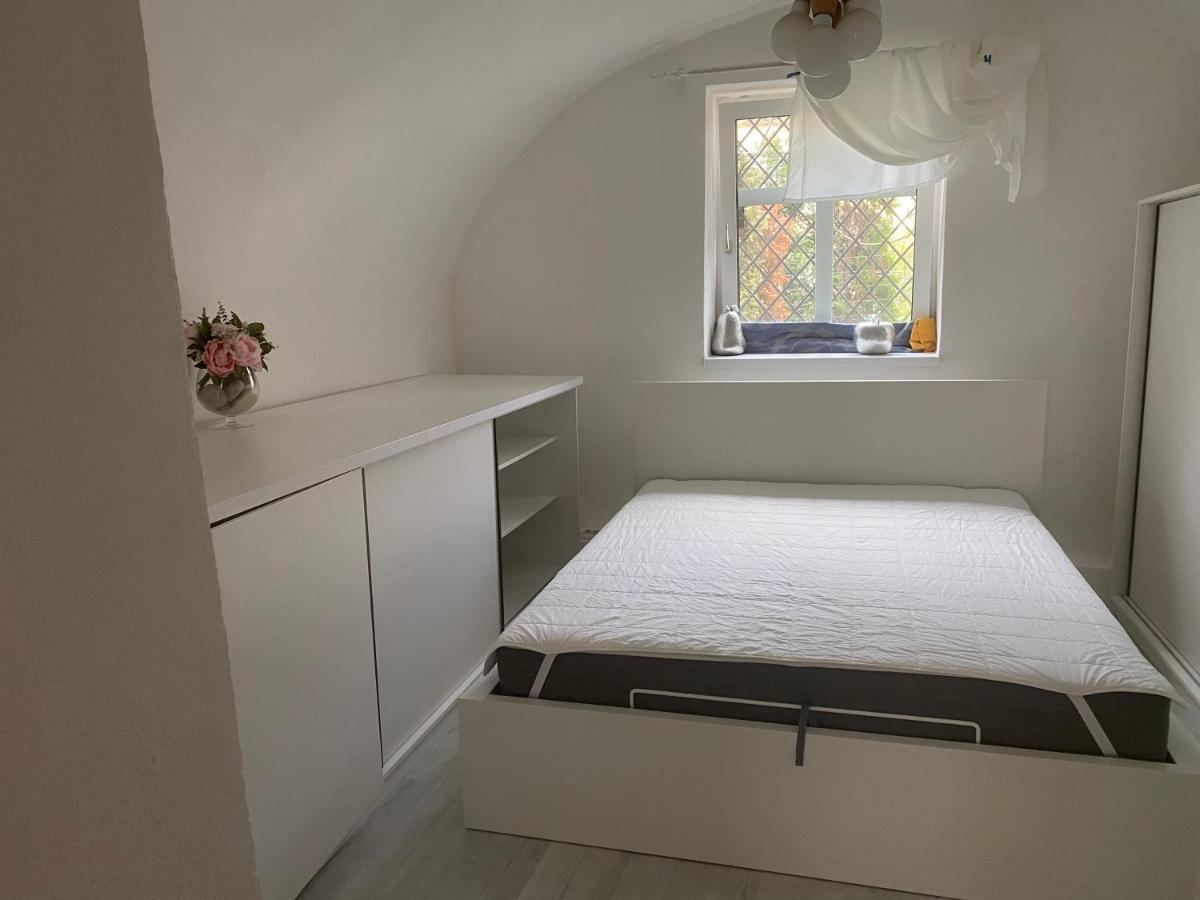 Apartman Fabrik Хайнбург-ан-дер-Донау Экстерьер фото
