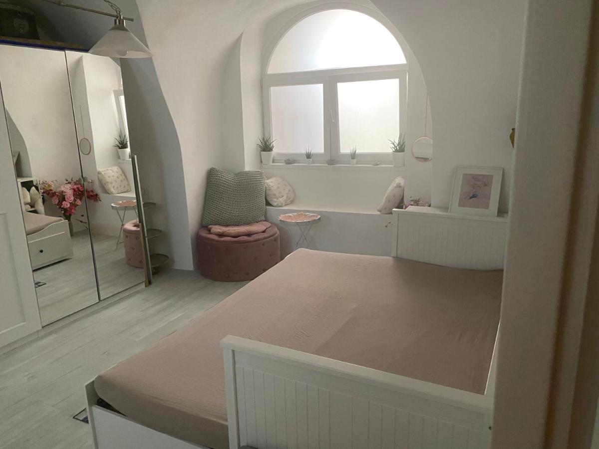Apartman Fabrik Хайнбург-ан-дер-Донау Экстерьер фото